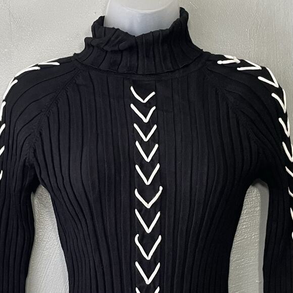 Y2K Turtleneck Sweater Size Medium Black Ribbed Knit White Stitching Avant Garde - Picture 3 of 8